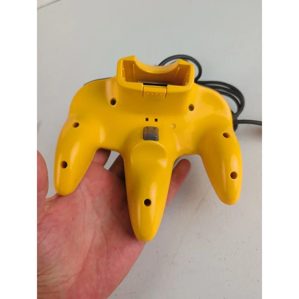 Nintendo N64 Wired Controller Yellow
